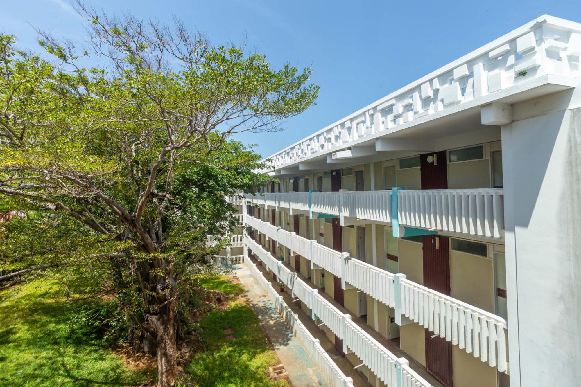 Mombasa Beach Hotel エクステリア 写真