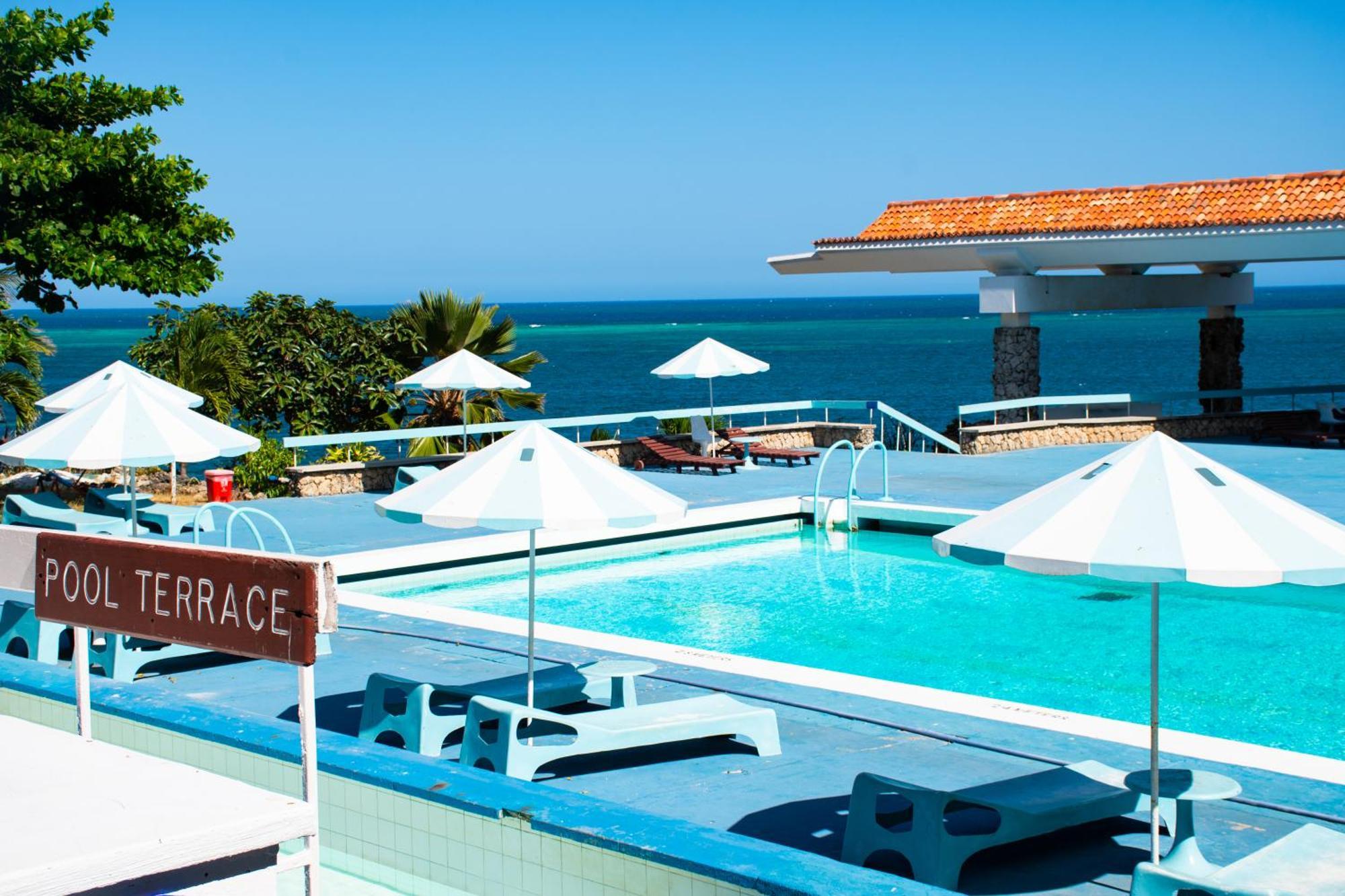 Mombasa Beach Hotel エクステリア 写真
