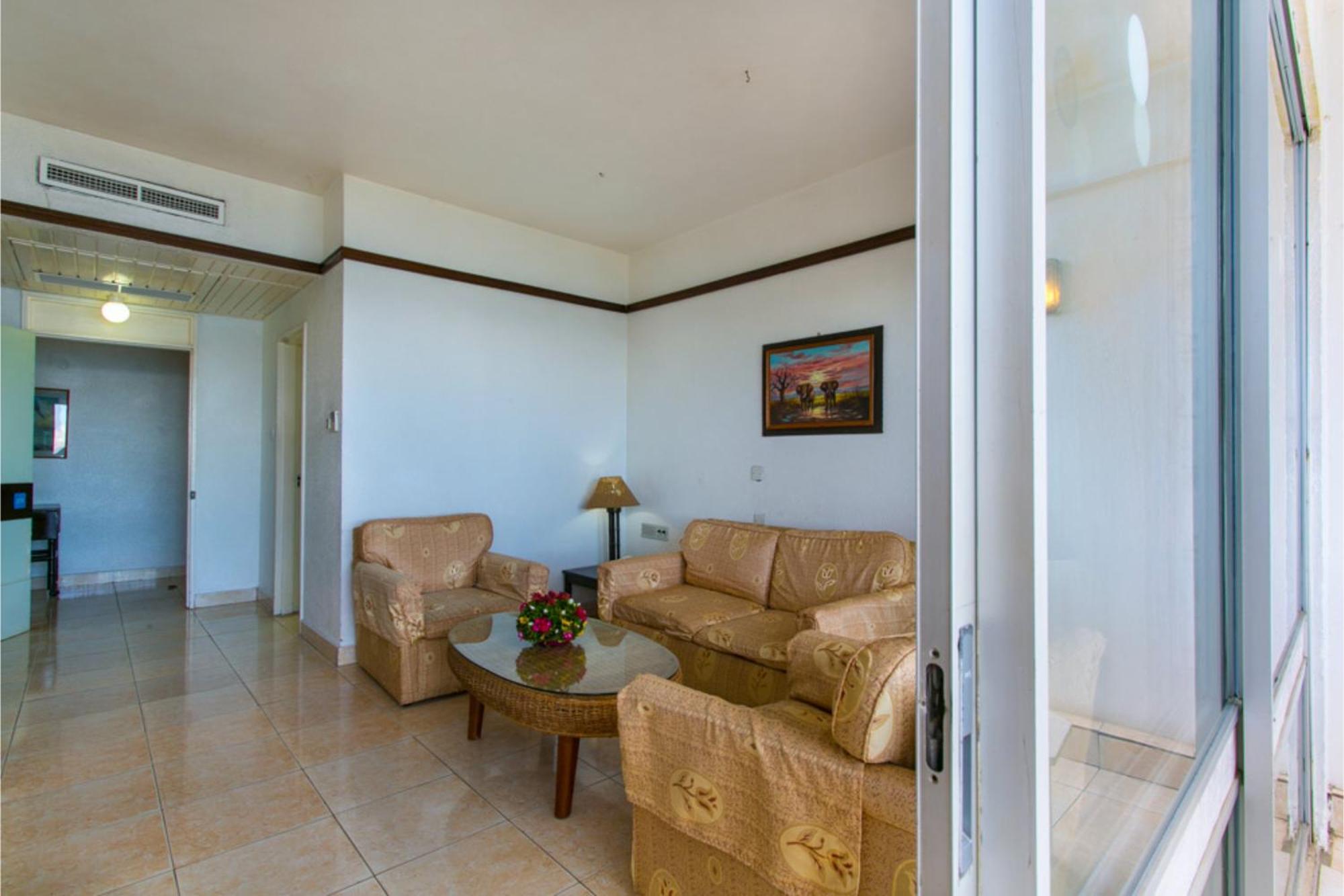 Mombasa Beach Hotel エクステリア 写真